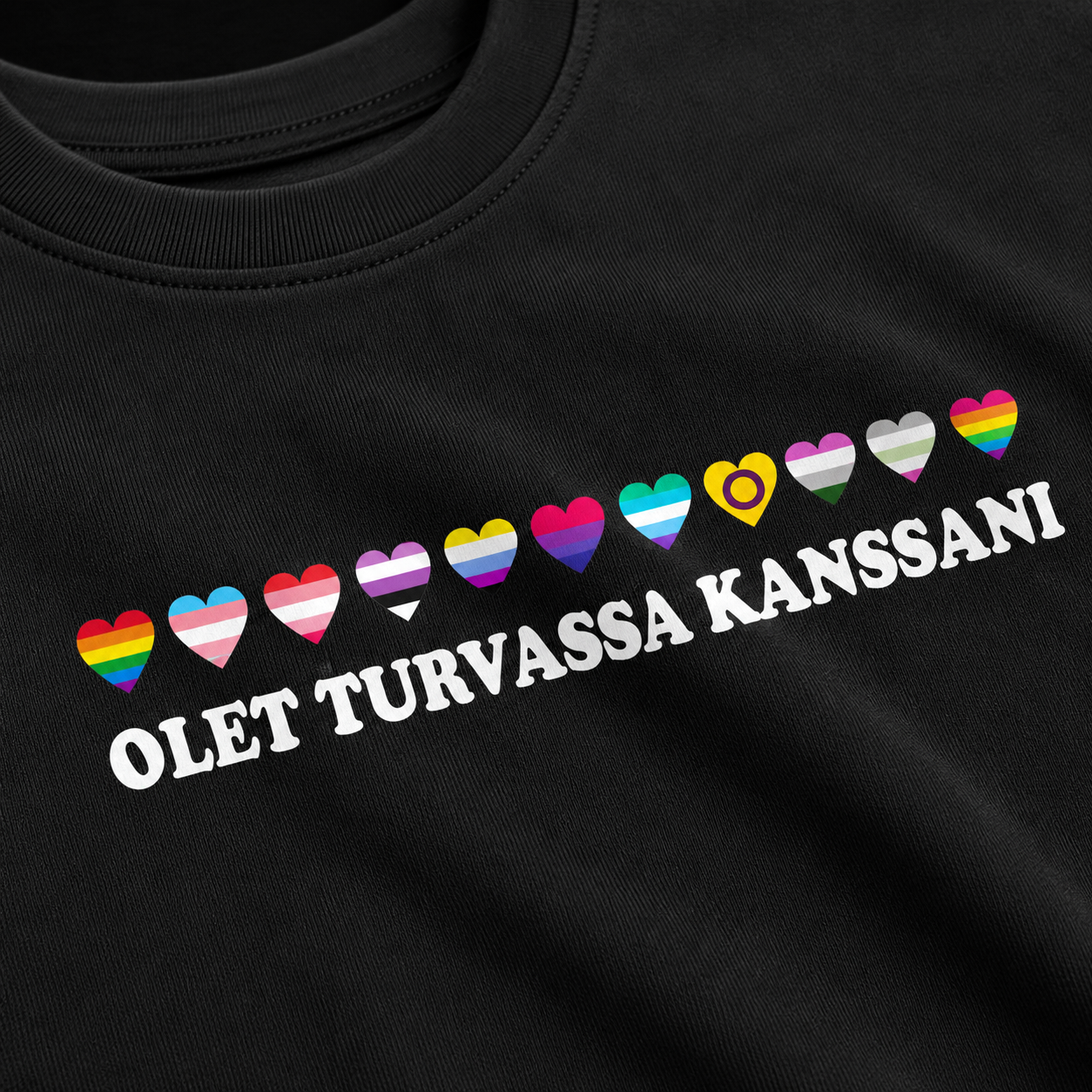 PRACTS Tasa-arvo, Ihmisoikeudet & Olet Turvassa Kanssani T-paita